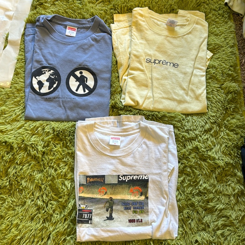 Supreme Tee Bundle - image 1